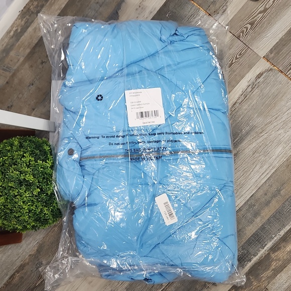 FP Emmy Swing Puffer Jacket - Picture 3 of 4